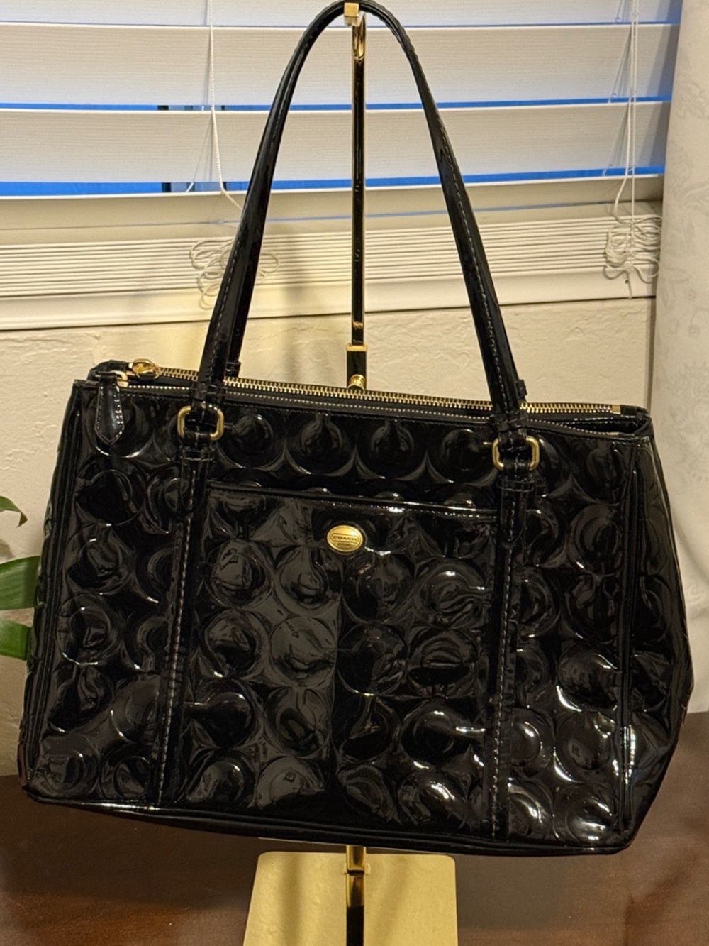 Coach Black Patent Signature Gallery Tote
